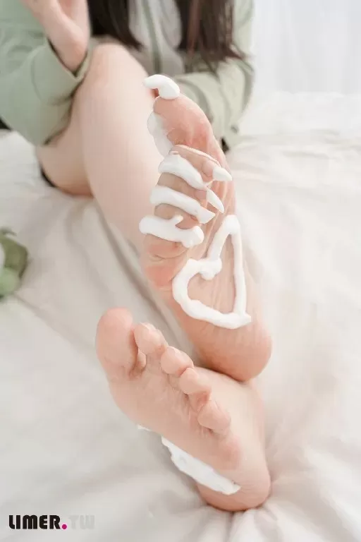 Limerence BiBi足盒激萌替身VS脚底TK效果拔群6.webp