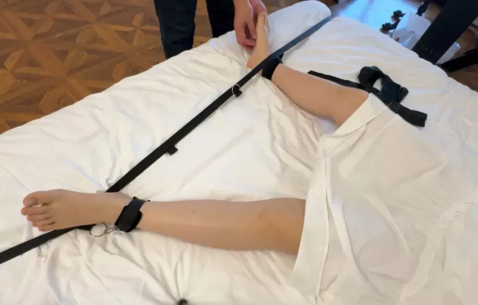 大字tk怕痒小美女 (2).webp