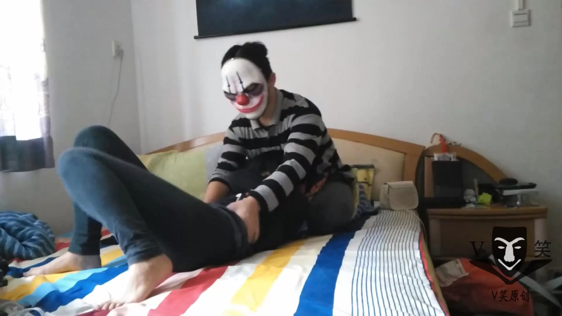 V笑原创 中学生-006桐桐.mp4_20251214_215854579.webp
