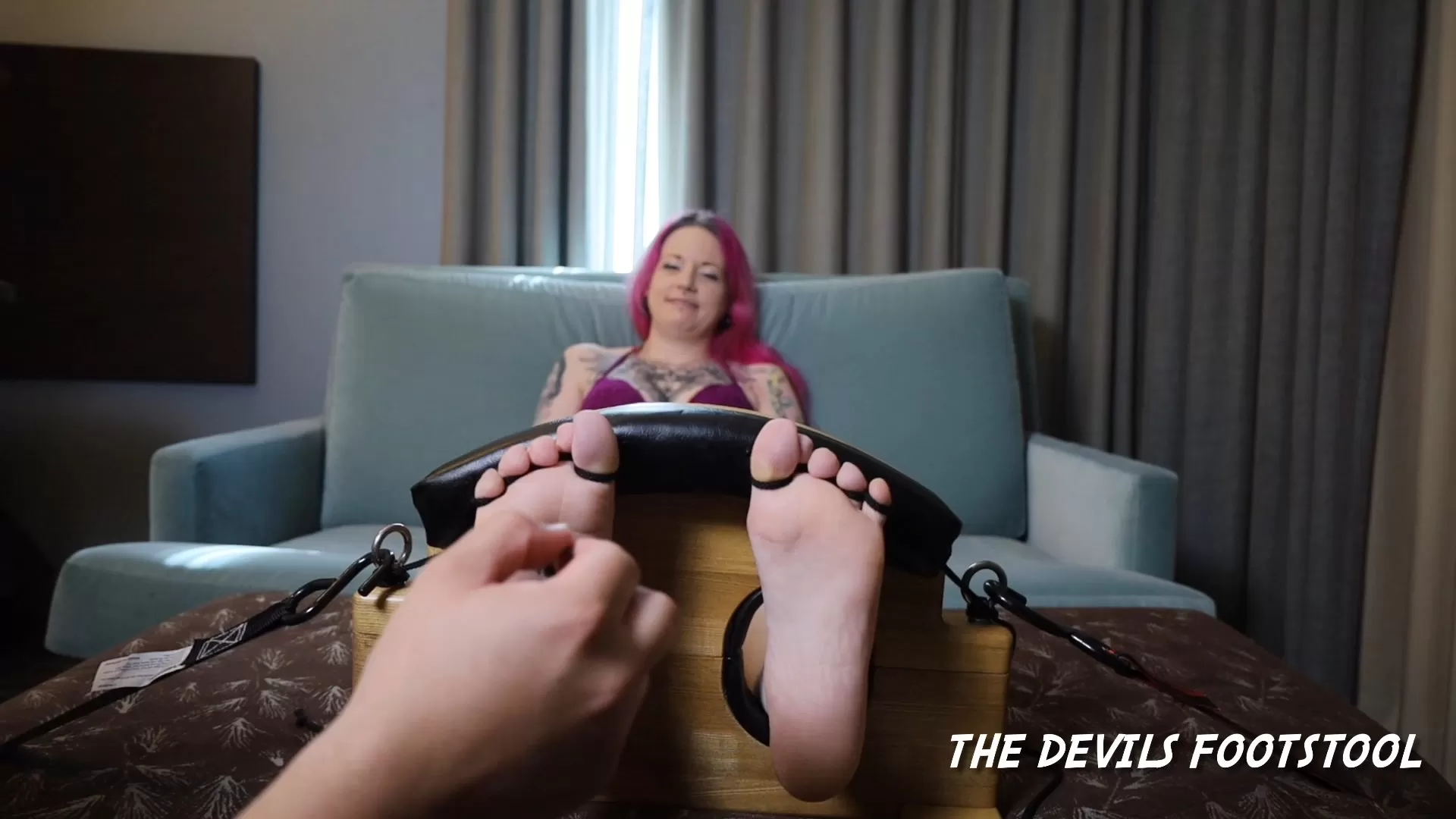 TheDevilsFootstool – Lady Lazarus Toe-Tied and Tickled.mp4_snapshot_04.10.000.webp