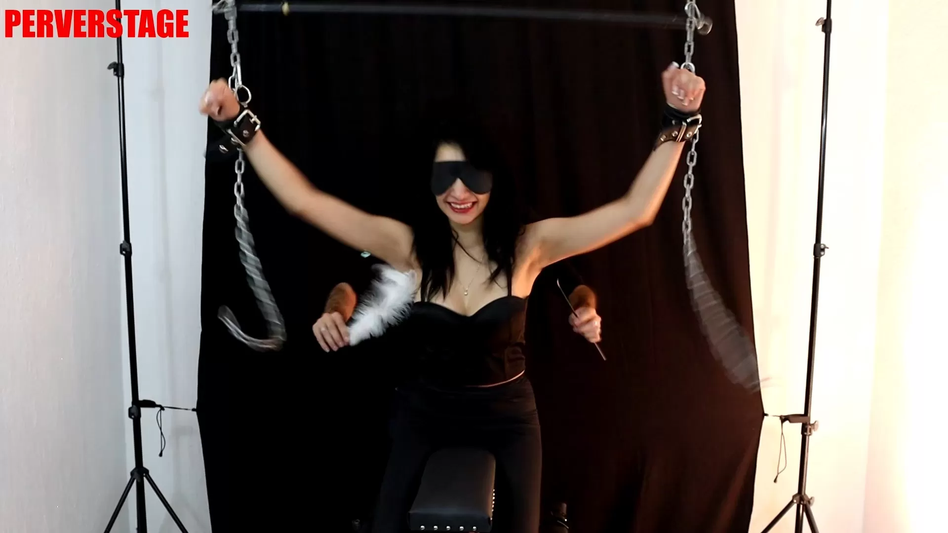 Perverstage - 40 Minutes Suffering with Tickles.mp4_snapshot_23.40.000.webp