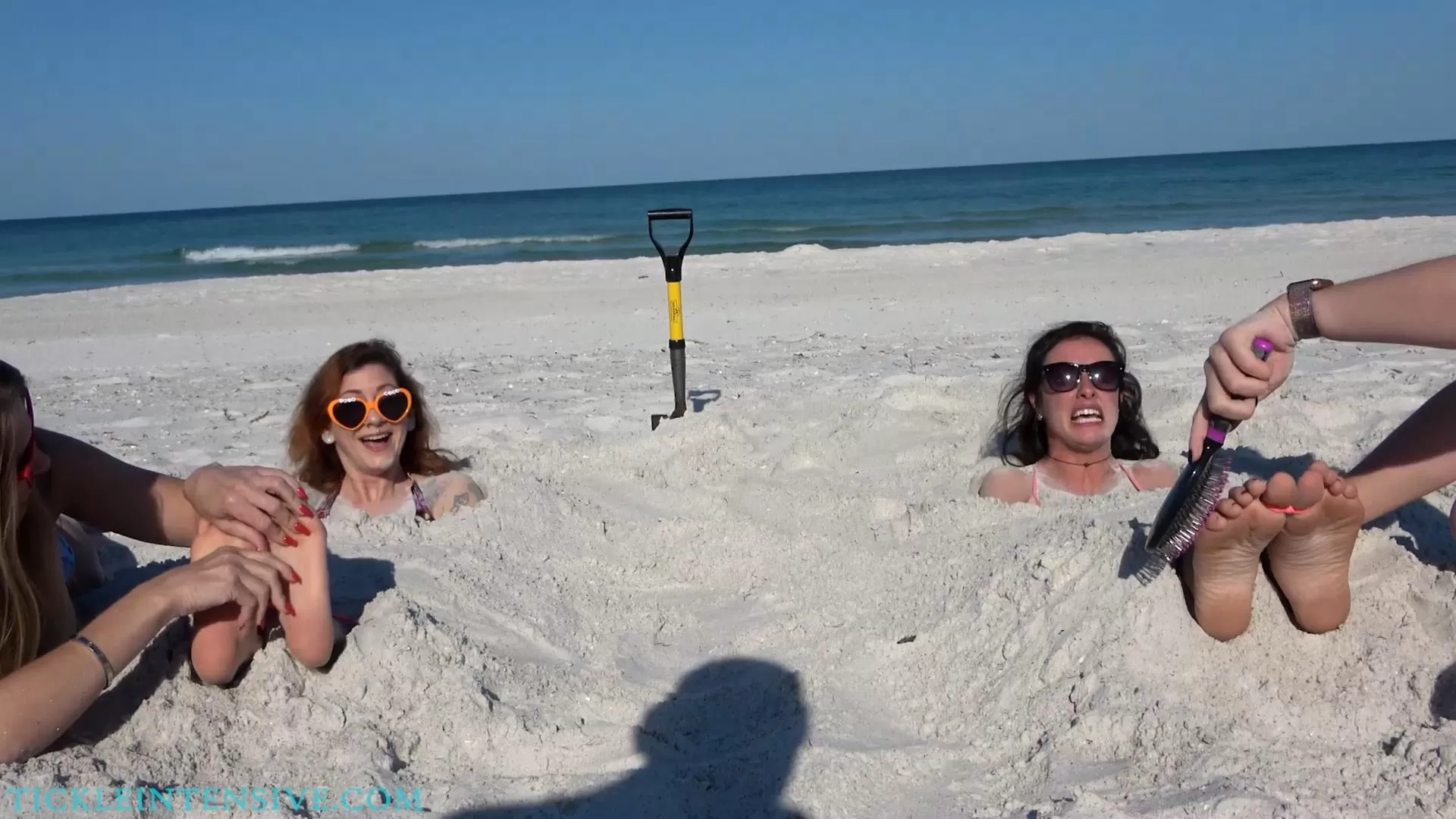 TickleIntensive – Fun in the Sun.mp4_20260322_140635626.webp
