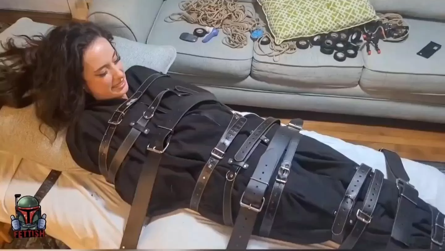 Fettish – The Tickle Table – Ama Rio.mp4_20260322_140254985.webp