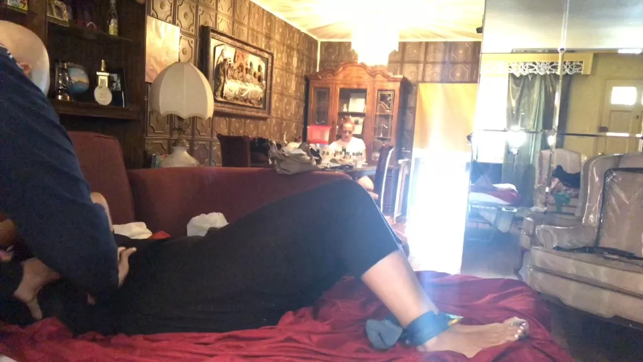 TheBKTickler – Leyna’s tickle sample.mp4_snapshot_03.51.033.webp