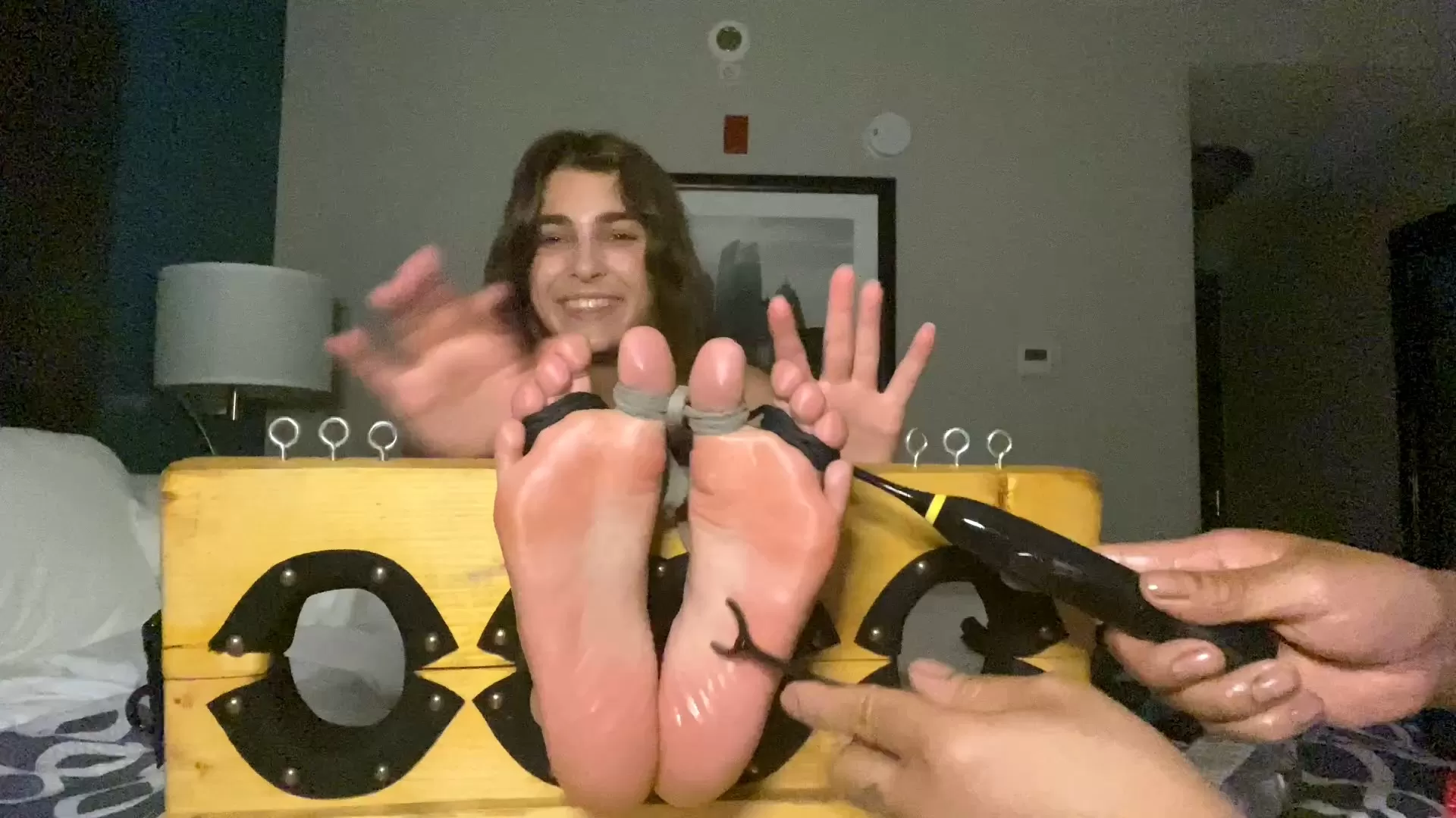 TheBKTickler – Goddess Faith And The Foot Stocks.mp4_snapshot_07.49.000.webp