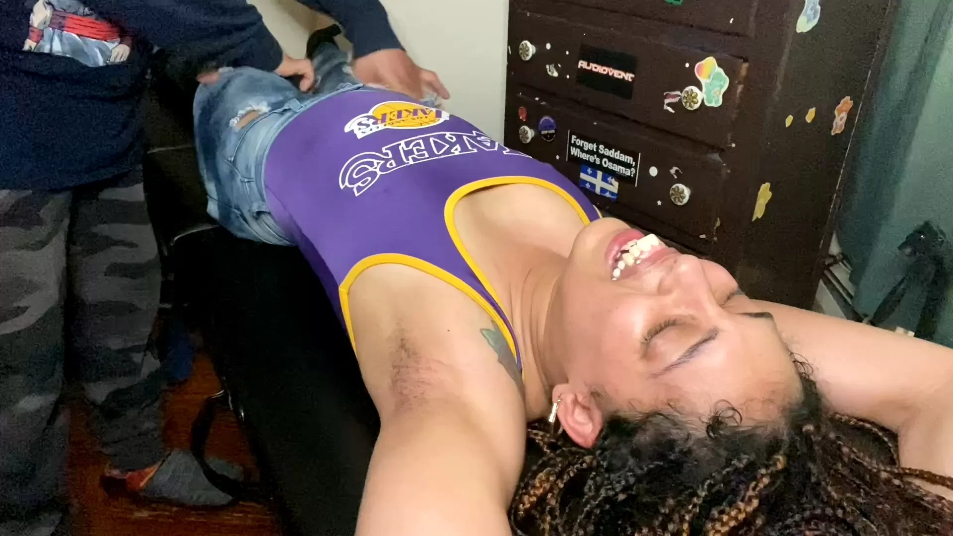 TheBKTickler – Myss Klassie’s Tickle Table Debut.mp4_snapshot_07.02.000.webp