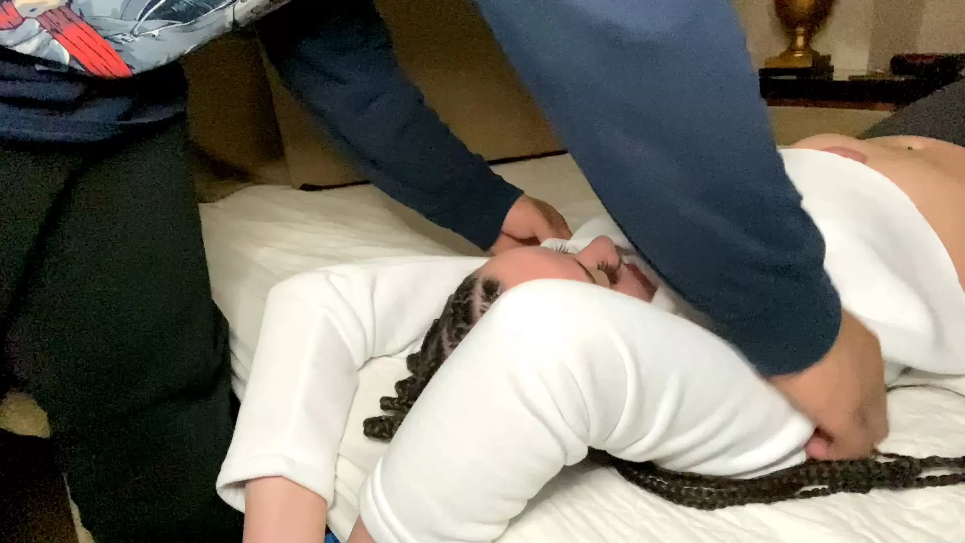 TheBKTickler – Dessy’s 1st Full Body Experience.mp4_snapshot_03.14.000.webp