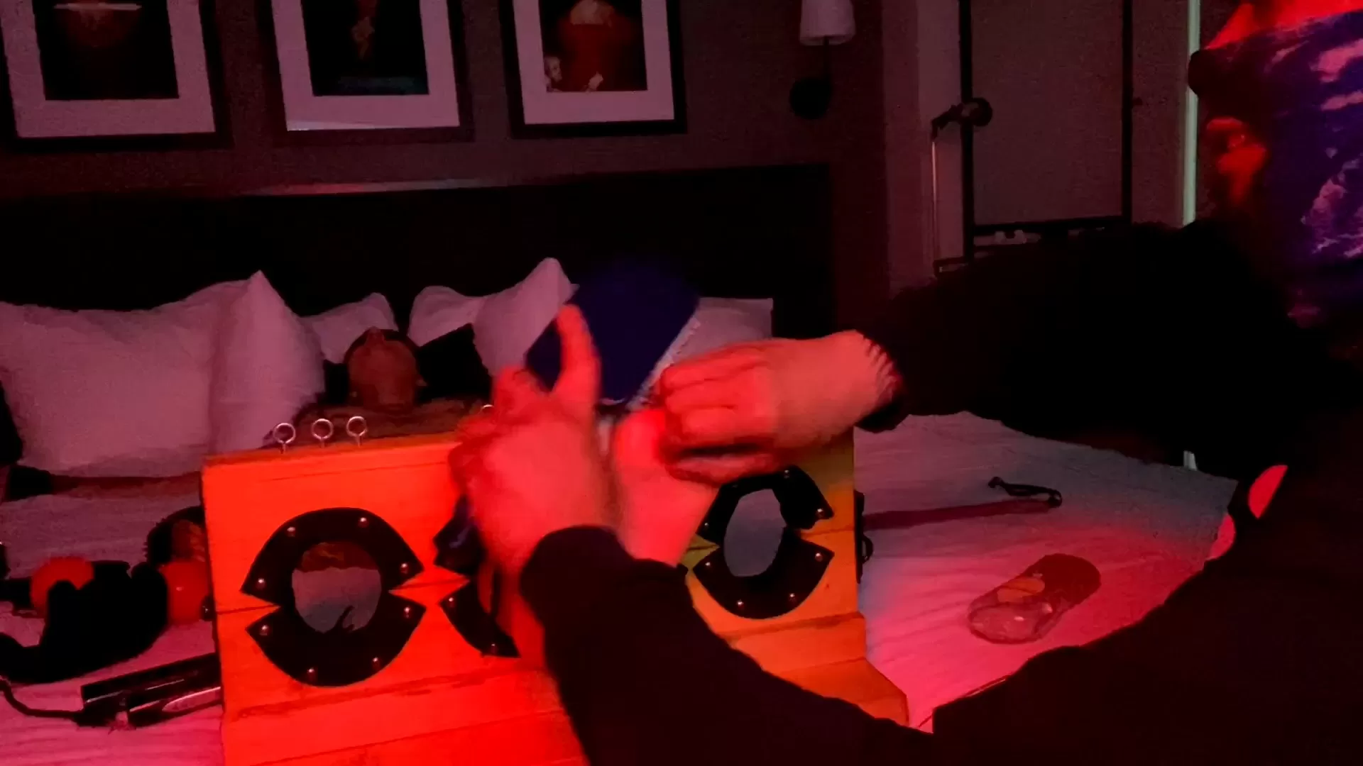 TheBKTickler – Gia Lovely’s Red Light Tickle Special.mp4_snapshot_04.07.000.webp