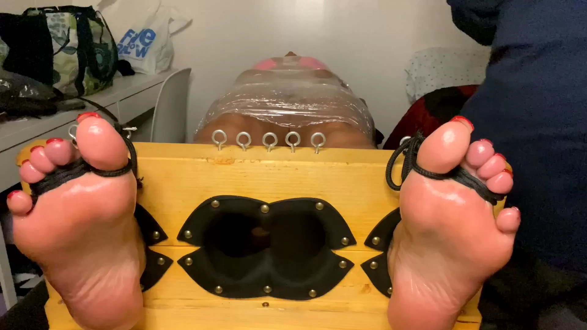 TheBKTickler – Marcy Wrapped And Wrecked.mp4_snapshot_06.24.000.webp