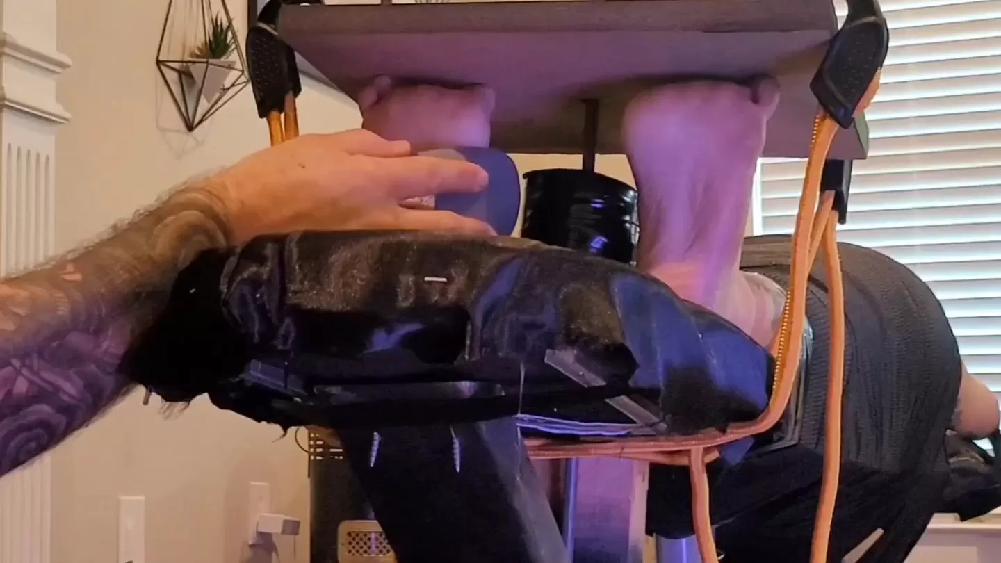 Fettish – Bench Pressed – Mia Hope.mp4_snapshot_00.44.000.webp