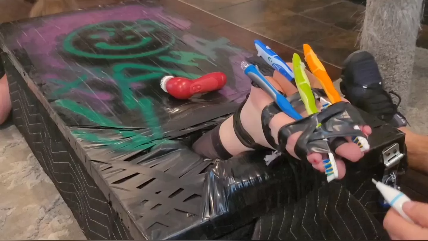 Fettish – HOSTickEL – Daisy.mp4_snapshot_12.20.000.webp