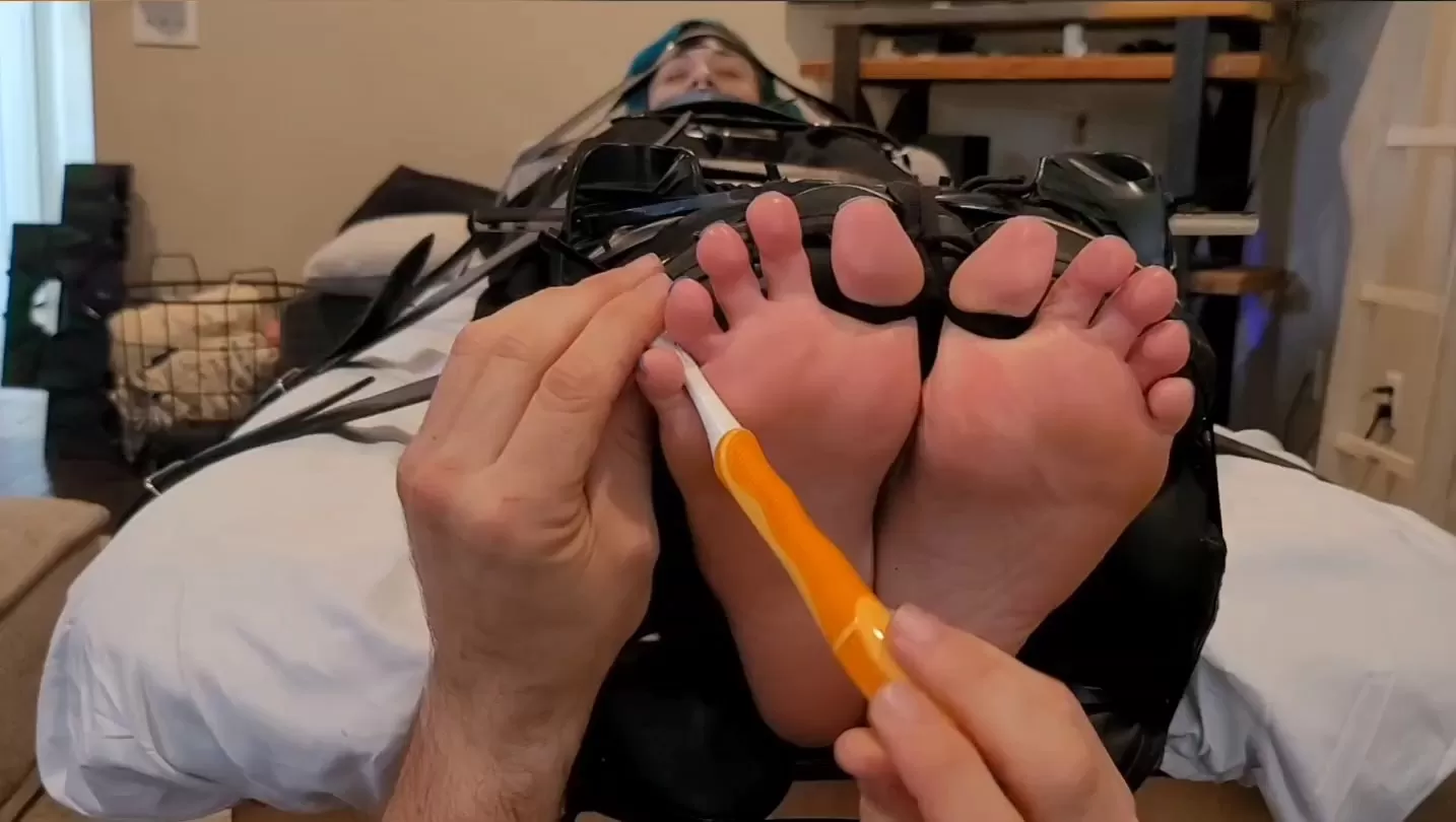 Fettish – No Safeword 2.mp4_snapshot_29.08.000.webp