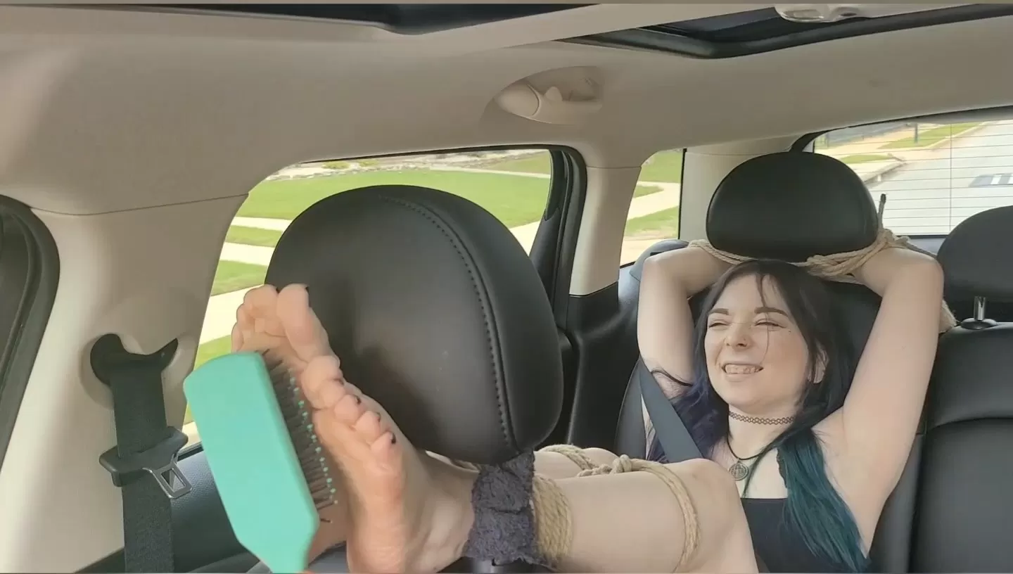 Fettish – StocksCar – Violet Gein.mp4_snapshot_05.35.000.webp