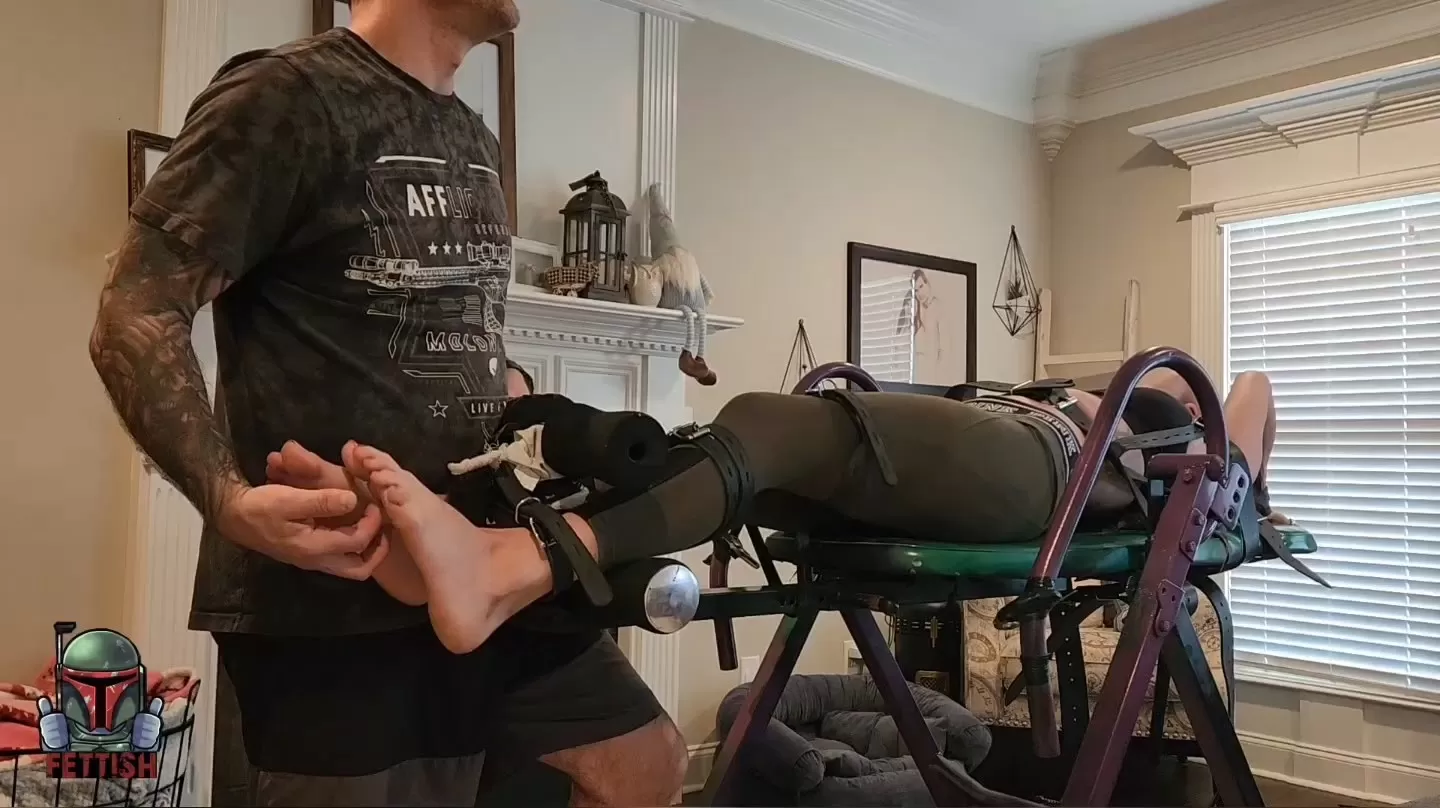 Fettish – Invertickle – Ama Rio.mp4_snapshot_00.45.802.webp