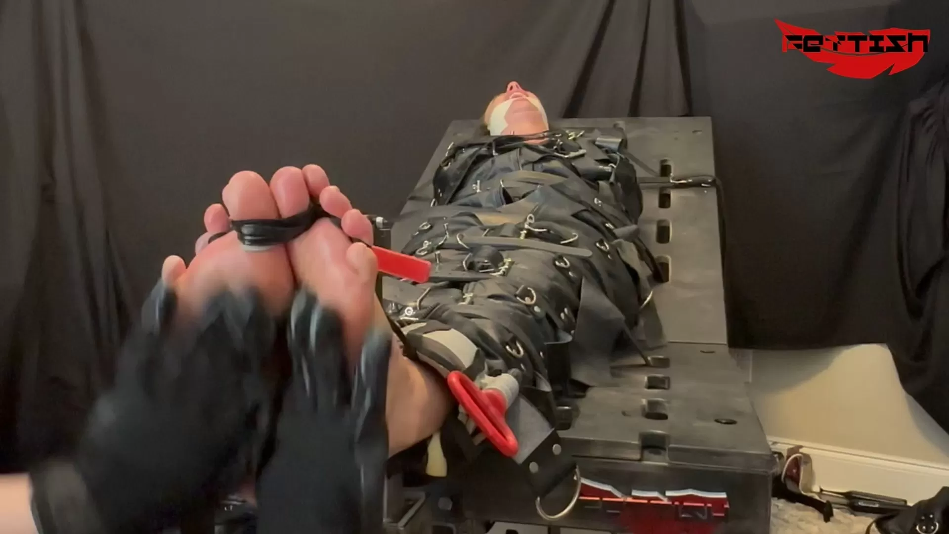 Fettish – No Safeword – Ama Rio and Honey Kinkaid.mp4_snapshot_10.41.666.webp