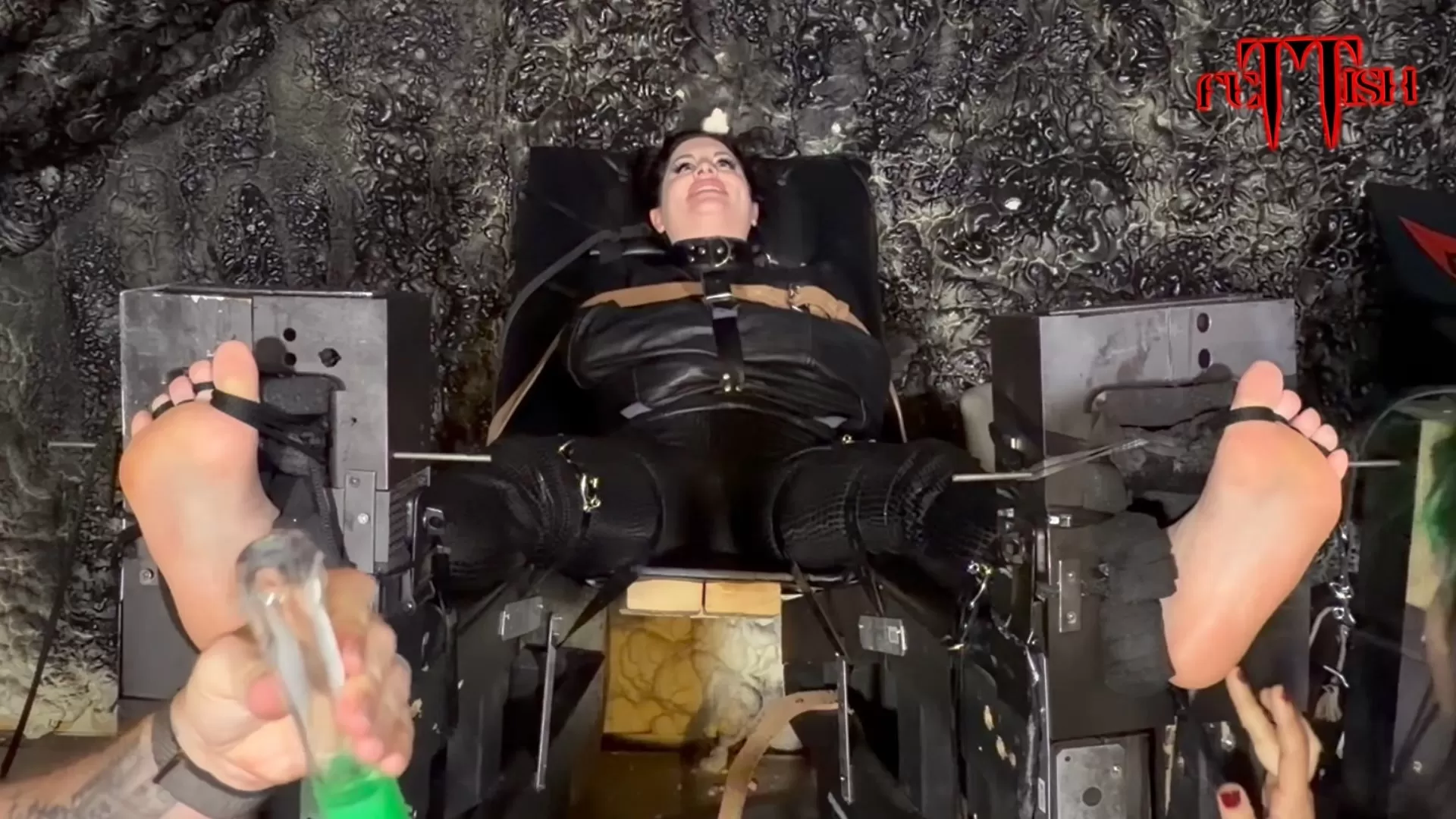 Fettish – Tickle Therapy – Ashlee Quill and Fae Donata.mp4_snapshot_01.31.666.webp