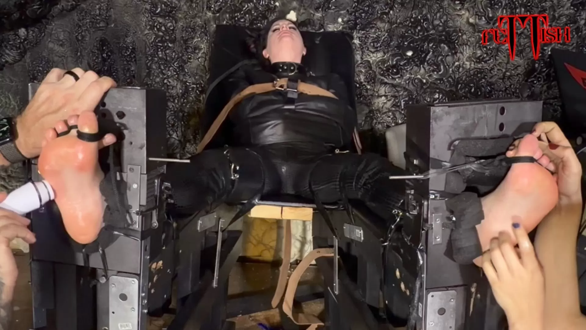 Fettish – Tickle Therapy – Ashlee Quill and Fae Donata.mp4_snapshot_14.18.333.webp