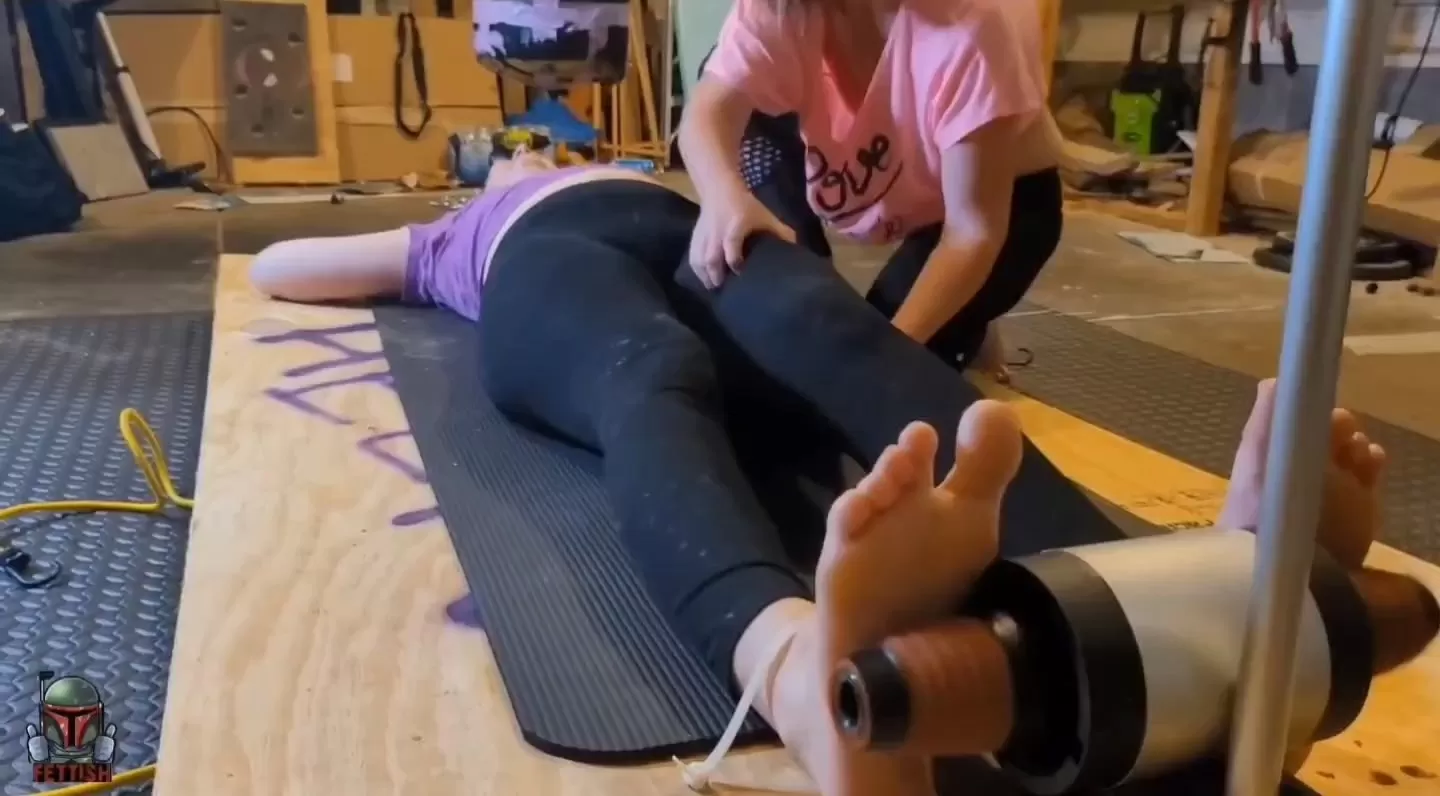 Fettish – Board Room Meeting – Paige.mp4_snapshot_08.01.000.webp