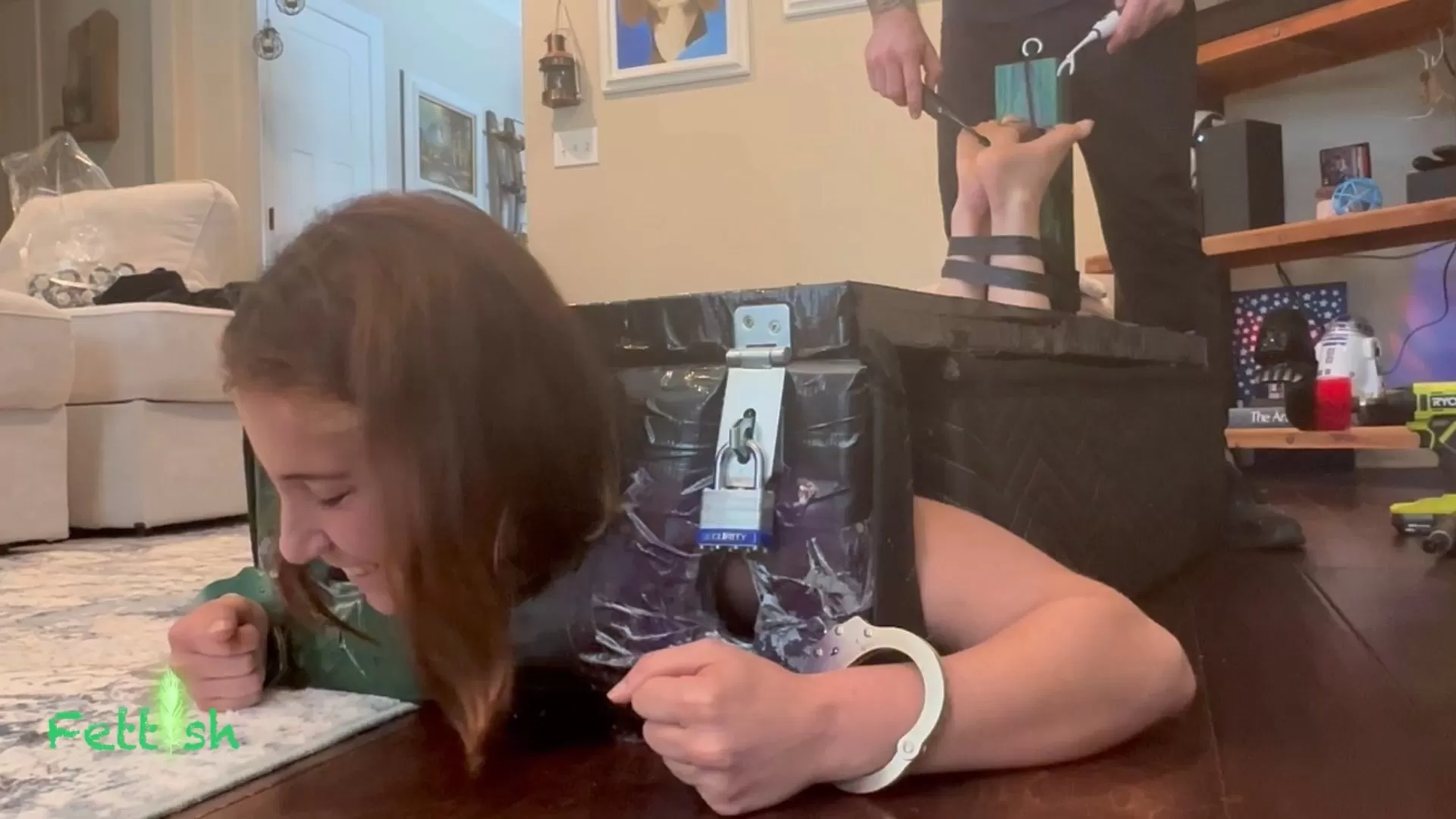 Fettish – HOSTickEL- Layla.mp4_snapshot_01.13.000.webp