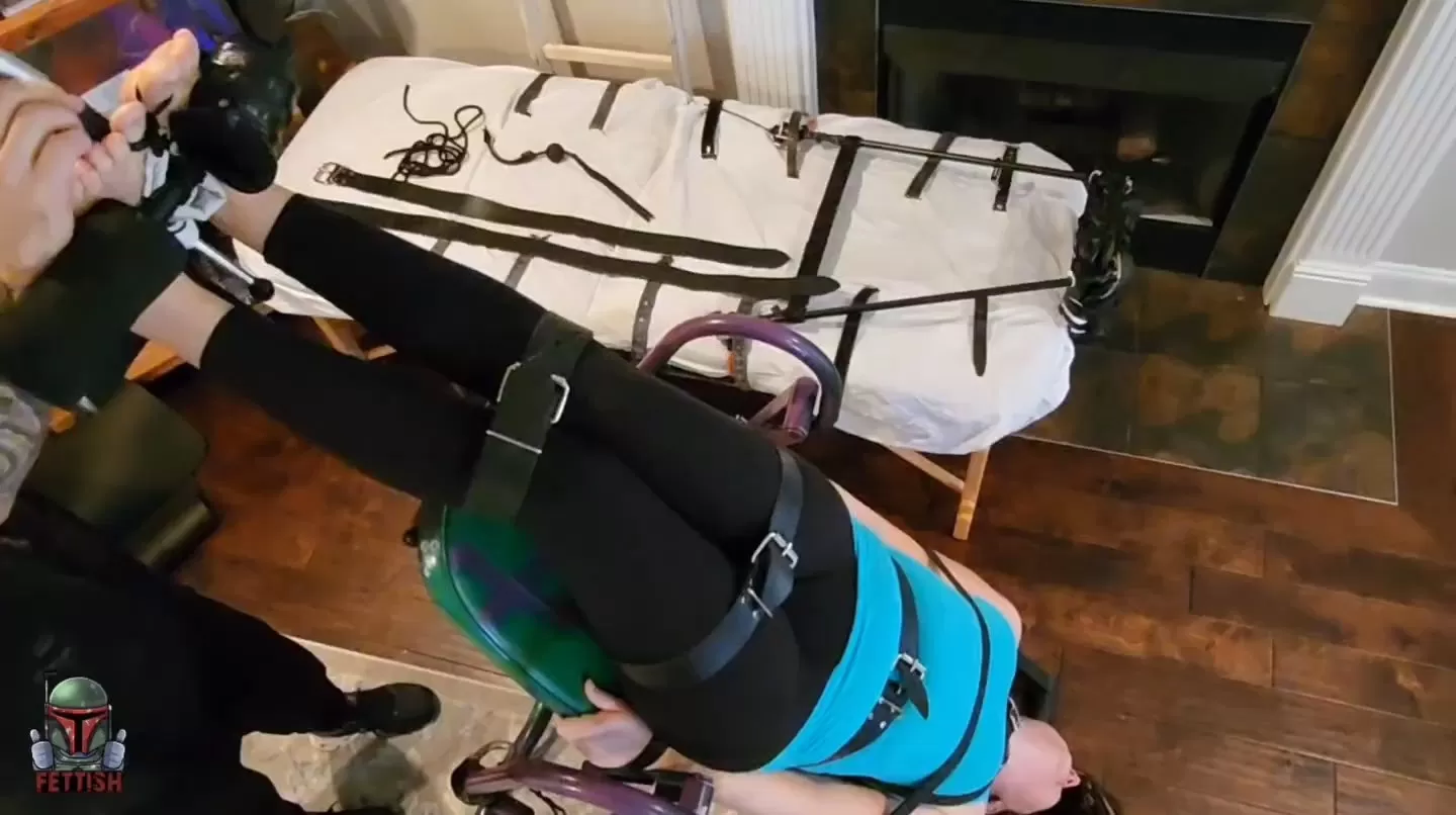 Fettish – Invertickle – Paige Erin Turner.mp4_snapshot_03.25.000.webp