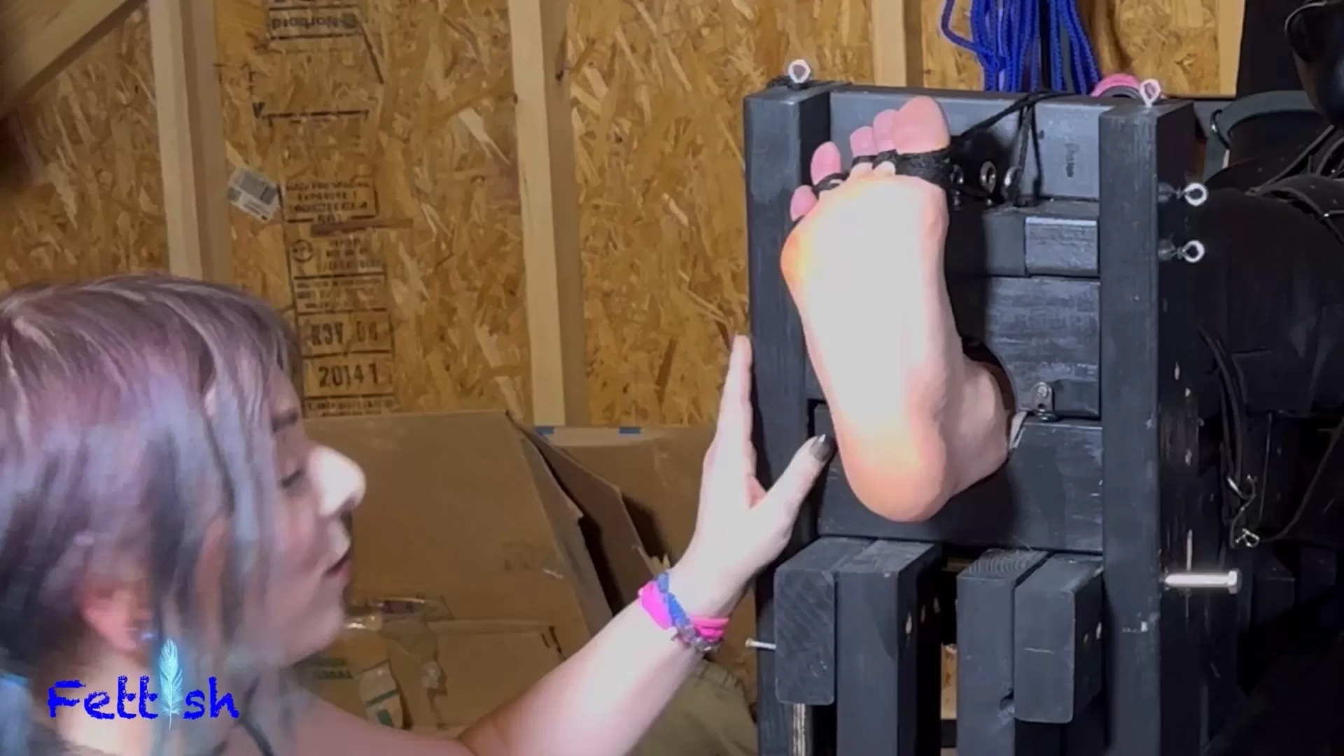 Fettish – Therapy Vengeance – Violet and Bri.mp4_snapshot_16.20.033.webp