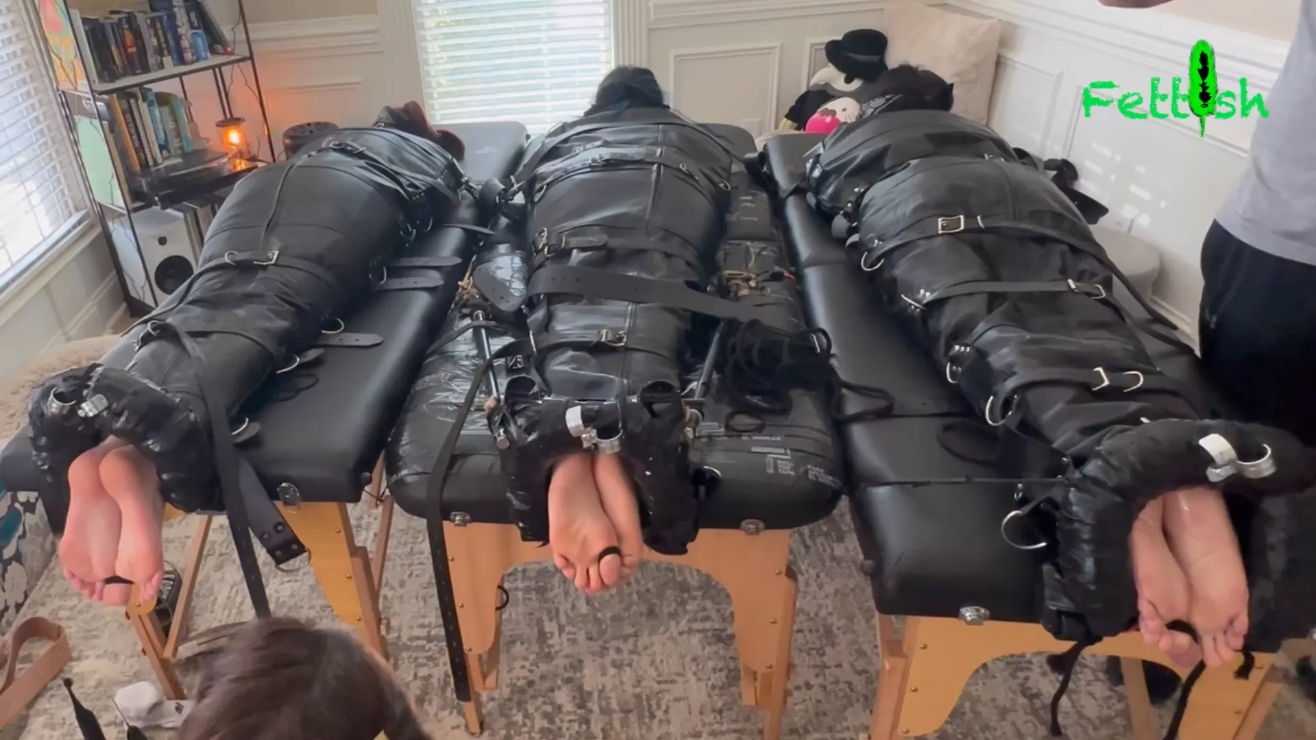 Fettish – The Tickle Tables – Chaos!.mp4_snapshot_13.53.333.webp