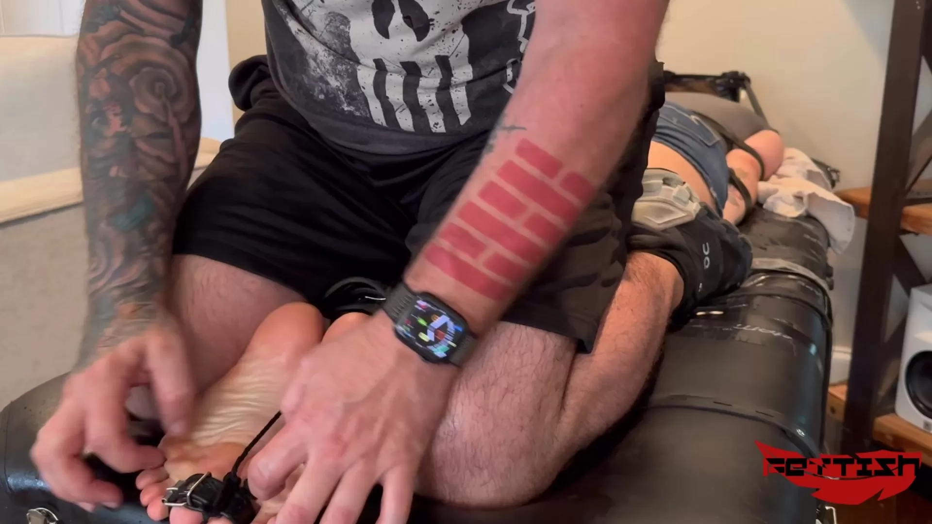 Fettish – Tickle TV – Salem Rose.mp4_snapshot_09.10.000.webp