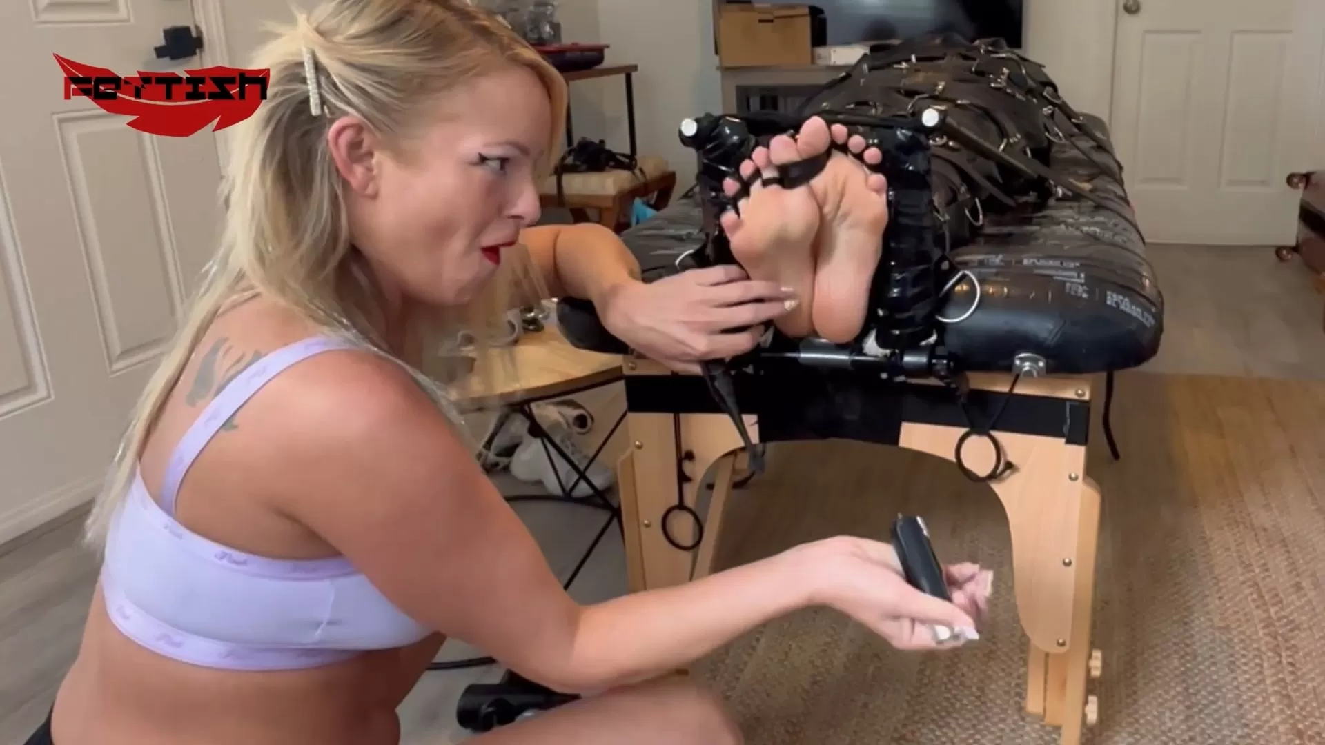 Fettish – The Tickle Table – MJ Baybee and Bella Ink.mp4_snapshot_02.36.000.webp