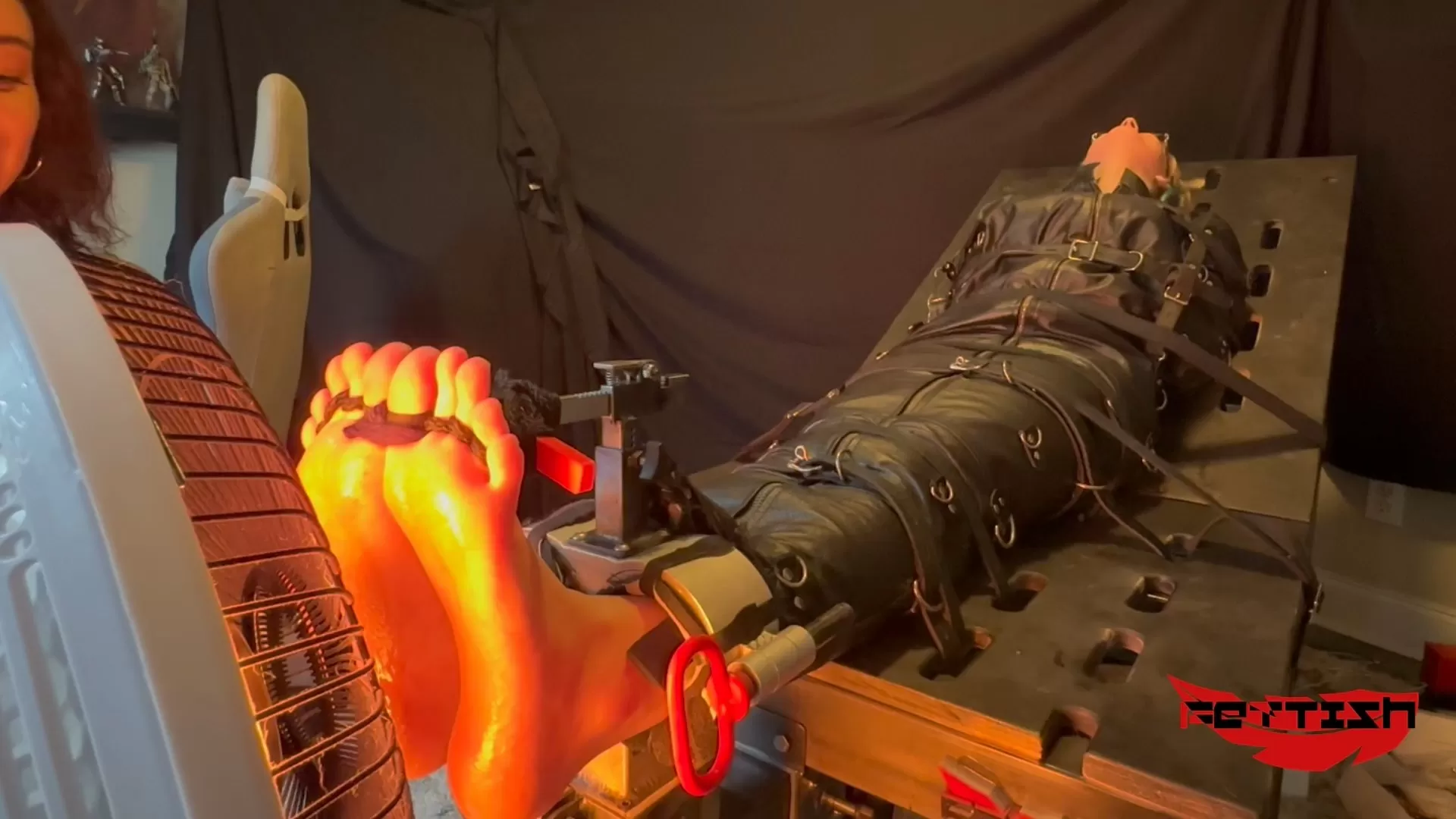 Fettish – The Roaster Coaster – Zori and Lee Von Lux.mp4_snapshot_02.12.500.webp