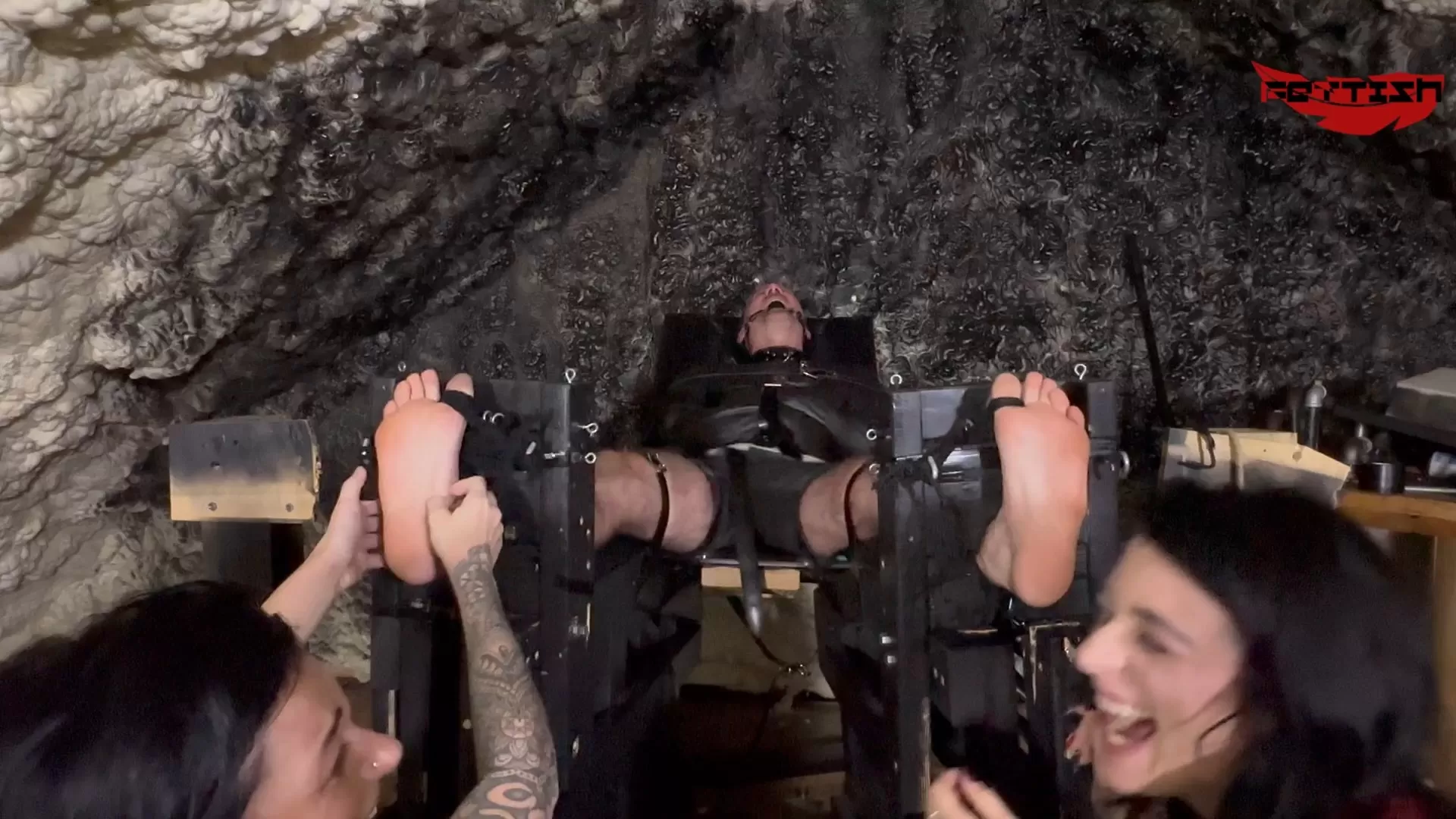 Fettish – Vengeance – Mia Hope and Amethyst Mars.mp4_snapshot_01.16.000.webp