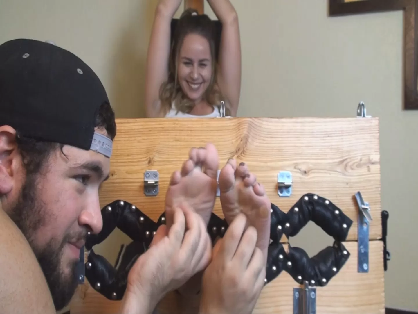 TheTickleRoom - Welcome Back Jenn One Of the Originals.mp4_snapshot_02.23.082.webp