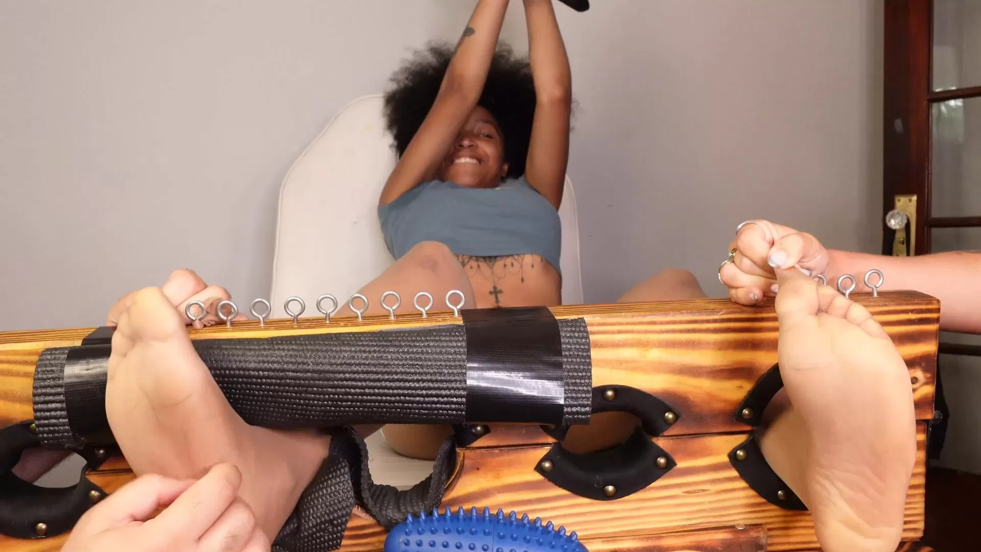 TheTickleRoom – Alyxs Nylon Hell, Tiffanys Revenge.mp4_snapshot_01.05.065.webp