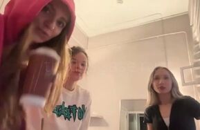 俄罗斯工作室Tickle SPAse