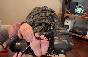 Fettish   The Tickle Table   Zelda II