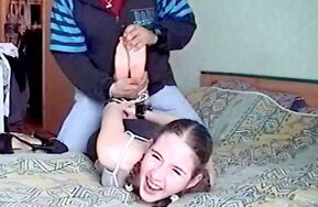 极度怕痒的模特！REMASTERED VINTAGE SERIES : THE CUTE EMILIE