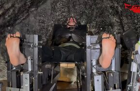 Fettish   Vengeance   Miss Mia