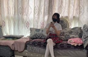 【琳媚】【何露】（一）女流氓入室 反抗被捆起来狠狠折磨玩弄