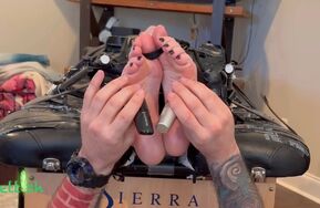 Fettish   Girl, Destroyed 2