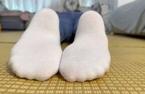 新月-白袜女孩的TK惩罚（在线播）